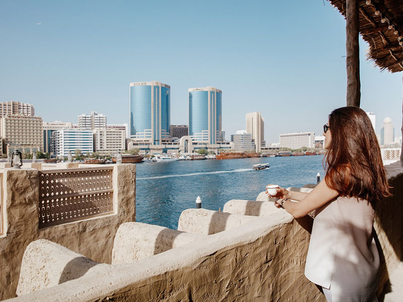 "فندق السيف من جميرا" يقدم تجربة الضيافة الإماراتية العربية الأصيلة  تجمع بين عبق الماضي وأصالة الحاضر